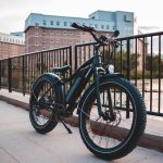 Ontdek de wereld op een e-bike: reizen met gemak en avontuur